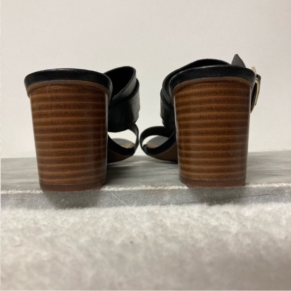 Clarks Artisan Heels Size 7 Leather Double Strap Buckle Sandals Black - Picture 5 of 11